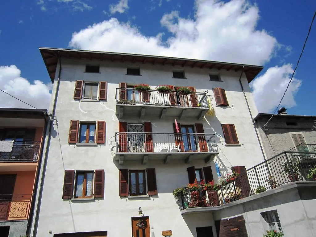 Casa Giuliana Apartment Teglio